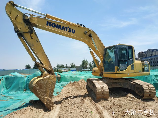 小松 PC200LC-8M0 挖掘机