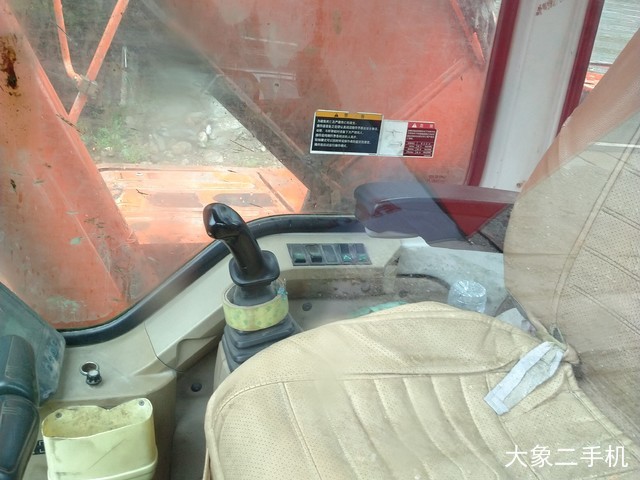 斗山 DH225LC-7 挖掘机