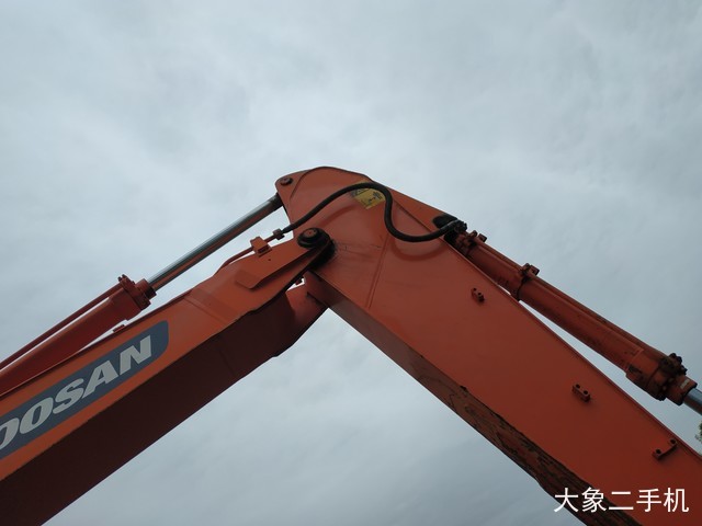 斗山 DH225LC-7 挖掘机