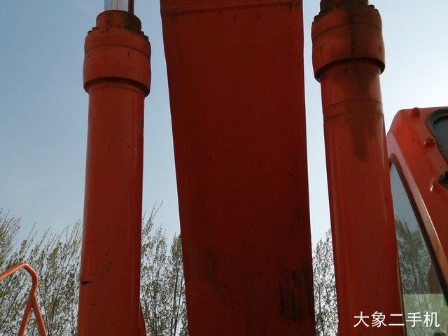 斗山 DH300LC-7 挖掘机