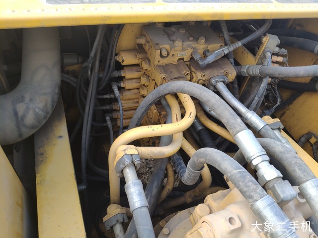 小松 PC300LC-8 挖掘机