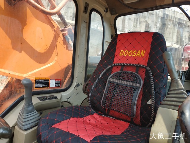 斗山 DH500LC-7 挖掘机