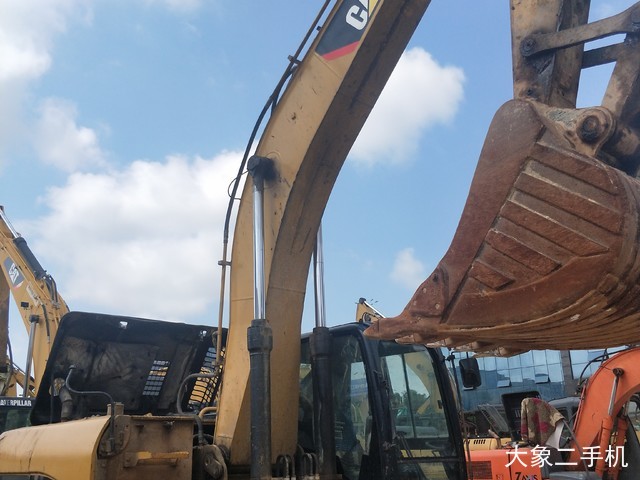 卡特彼勒 324DL液压 挖掘机