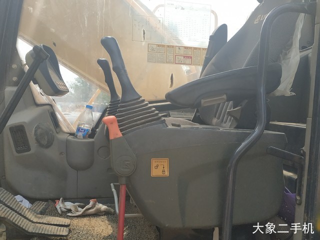 柳工 CLG920D 挖掘机