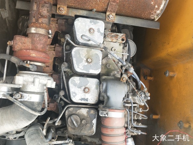 现代 R150LC-7 挖掘机