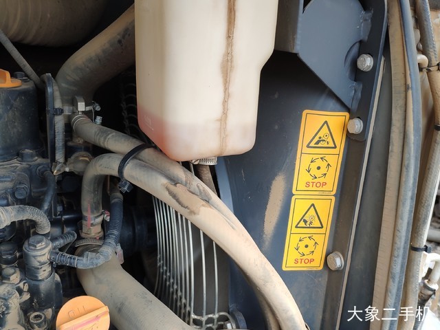 徐工 XE60D 挖掘机