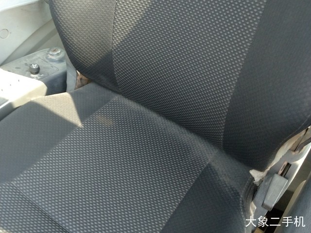 徐工 XE60D 挖掘机