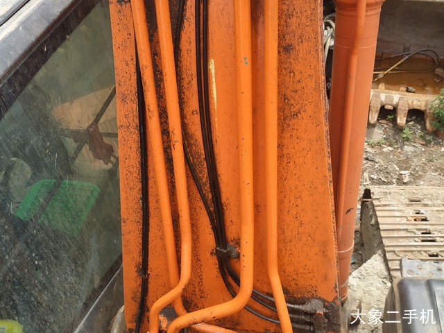 日立 ZX240LC-3 挖掘机