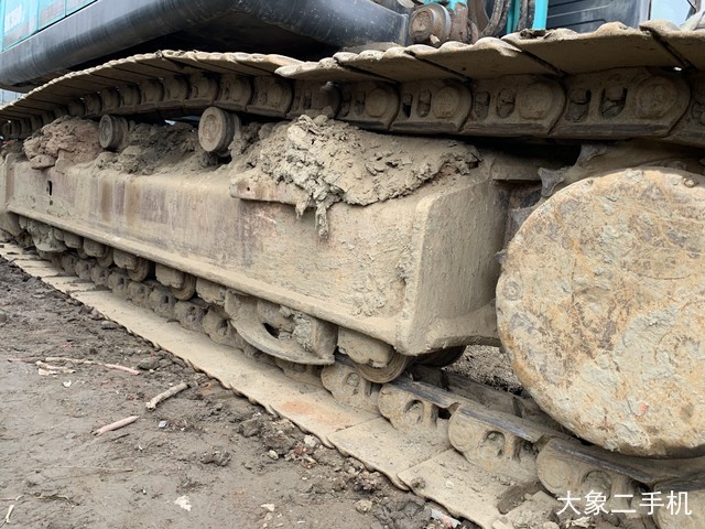 神钢 SK260LC-8 挖掘机