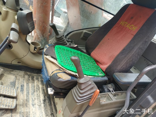 日立 ZX240LC-3 挖掘机