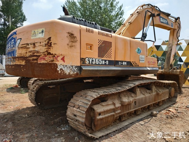 三一重工 SY335C 挖掘机