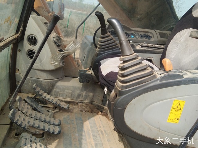 凯斯 CX360B 挖掘机