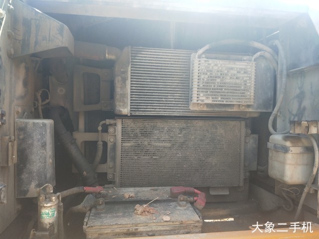 凯斯 CX240B 挖掘机