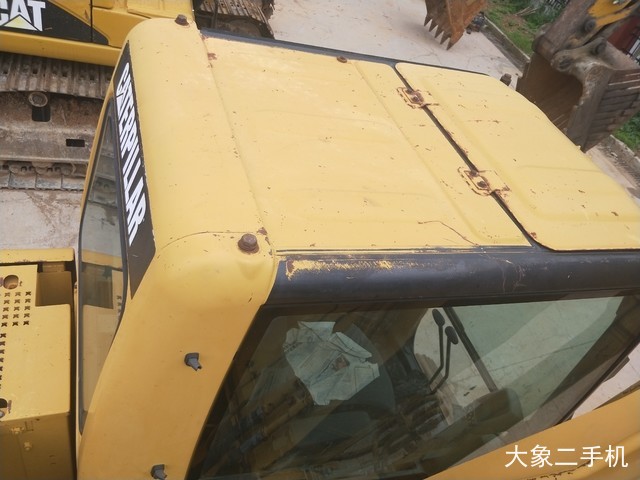 卡特彼勒 320C 挖掘机