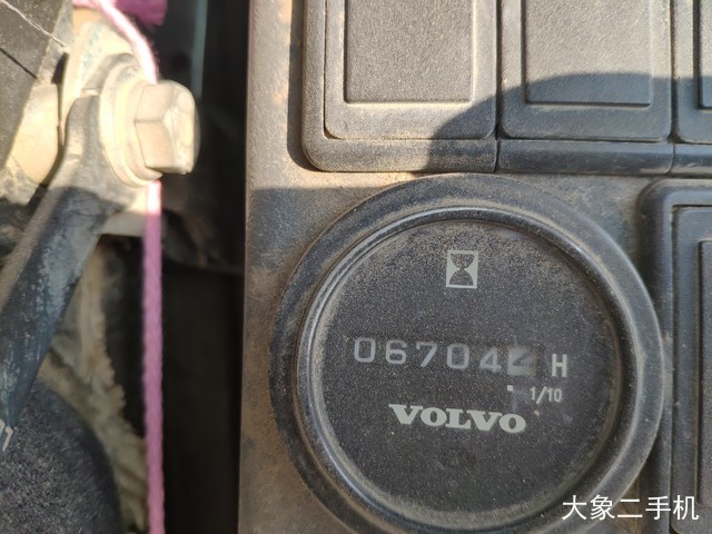 沃尔沃 EC240BLC 挖掘机