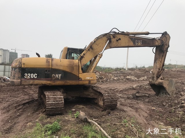 卡特彼勒 320C 挖掘机