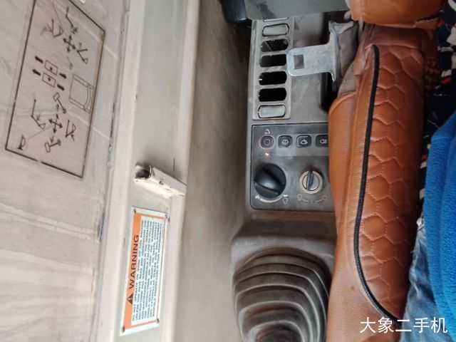 卡特彼勒 390D液压 挖掘机