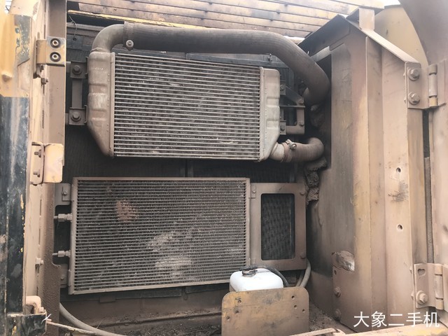 卡特彼勒 320C 挖掘机
