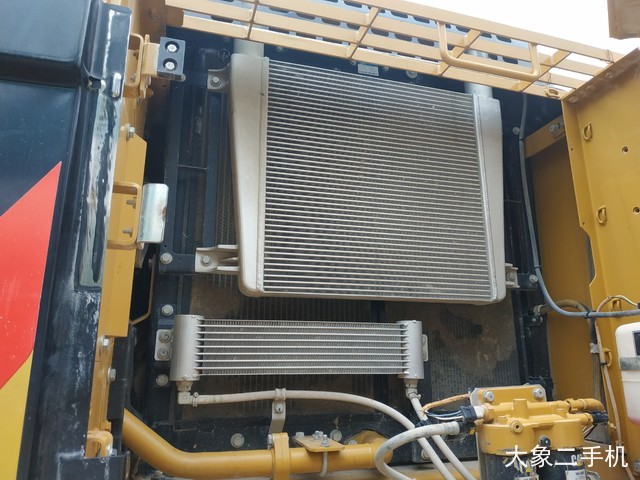 卡特彼勒 330D2L液压 挖掘机