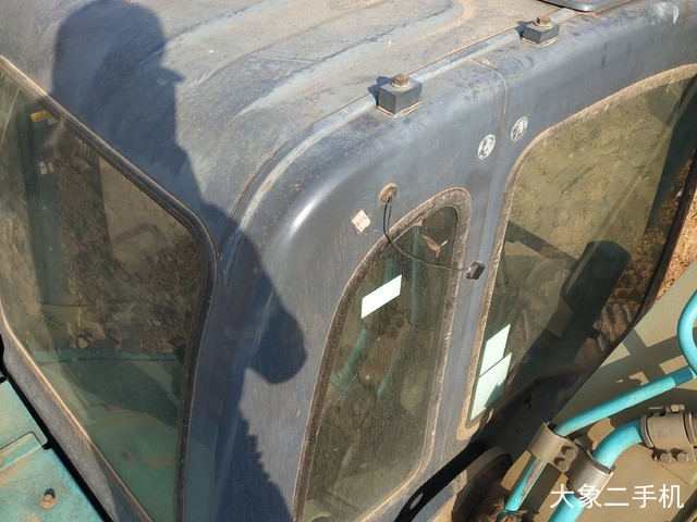 神钢 SK260LC-8 挖掘机