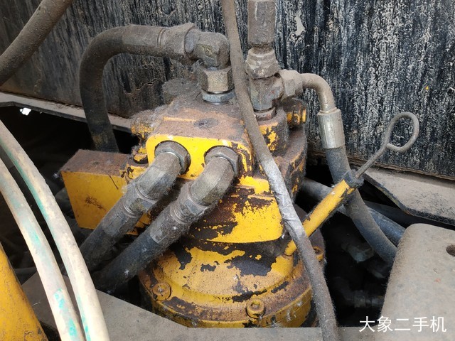 现代 R60-7 挖掘机