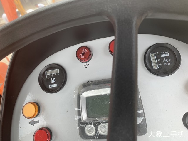 厦工 XG6122H 压路机