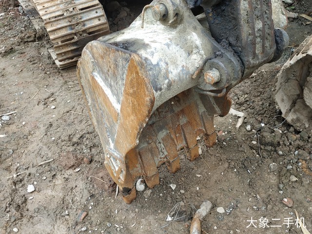 雷沃重工 FR65-7 挖掘机