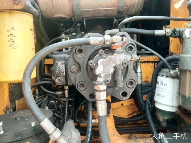 杰西博 JS220LC 挖掘机