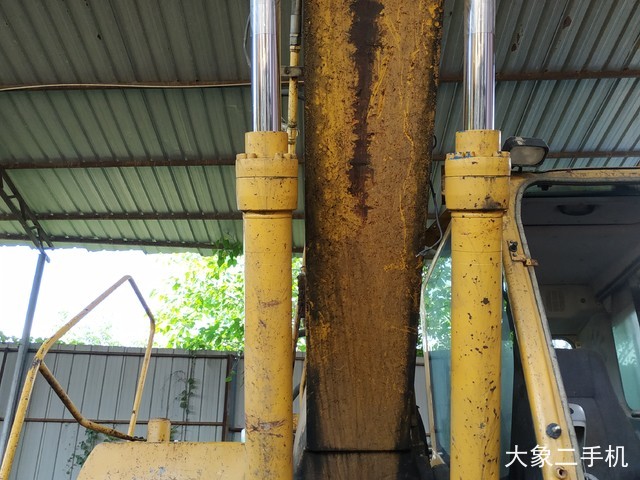 中联重科 ZE220ELC 挖掘机