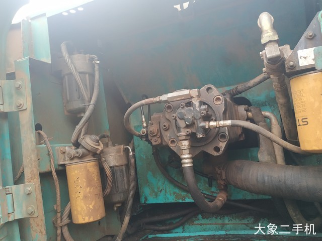 神钢 SK350LC-8 挖掘机