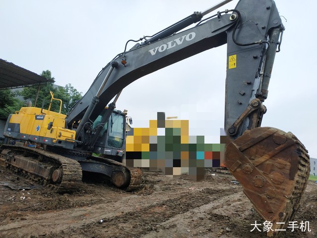 沃尔沃 EC480DL 挖掘机