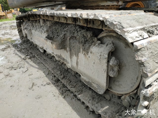 现代 R110-7 挖掘机