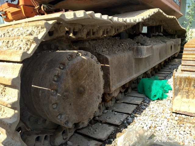 斗山 DX260LC 挖掘机