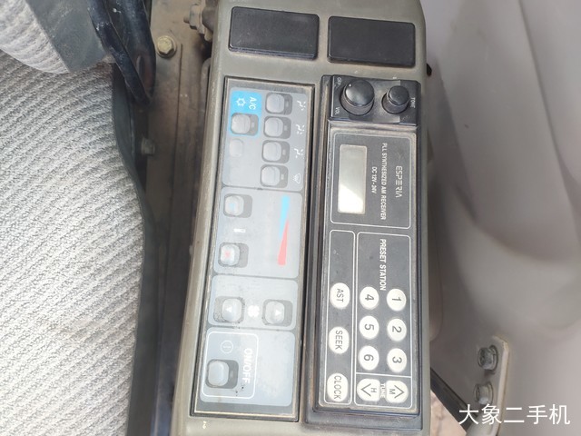 住友 SH75X-3 挖掘机