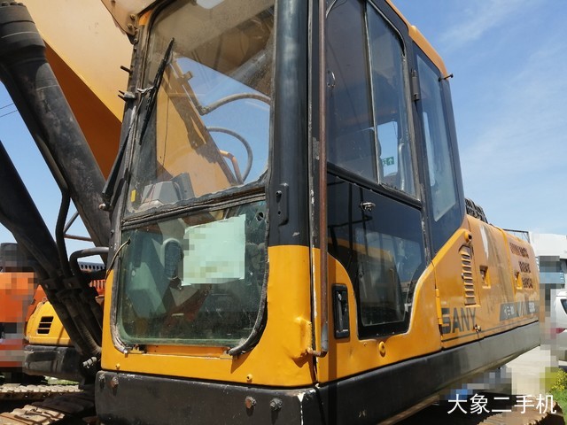 三一重工 SY285C 挖掘机