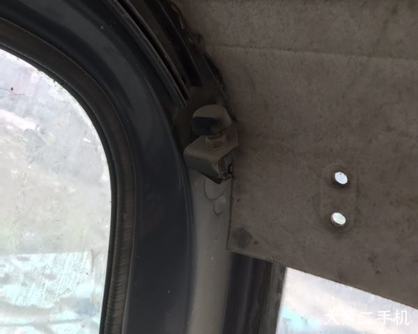 神钢 SK250LC-8 挖掘机