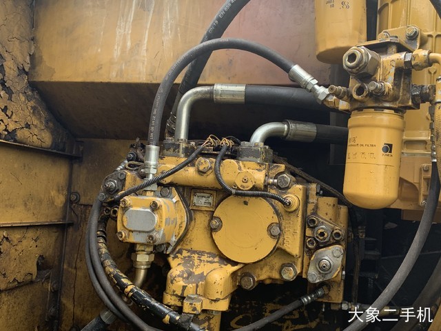 卡特彼勒 320C 挖掘机