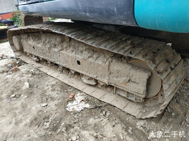 神钢 SK250-8 挖掘机