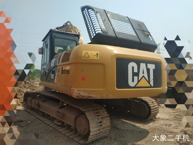 卡特彼勒 326DL 挖掘机
