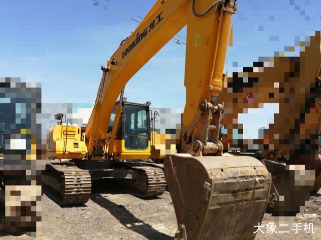 龙工 LG6225 挖掘机