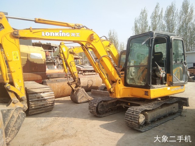 龙工 LG6065 挖掘机