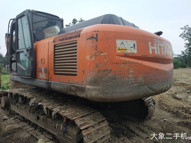 日立 ZX240LC-3 挖掘机