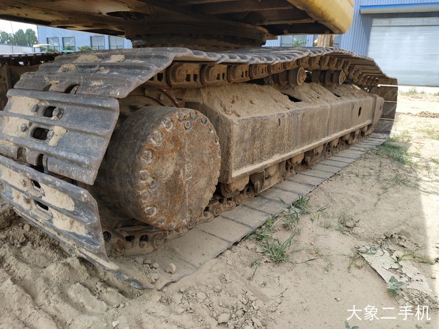 小松 PC200-8 挖掘机