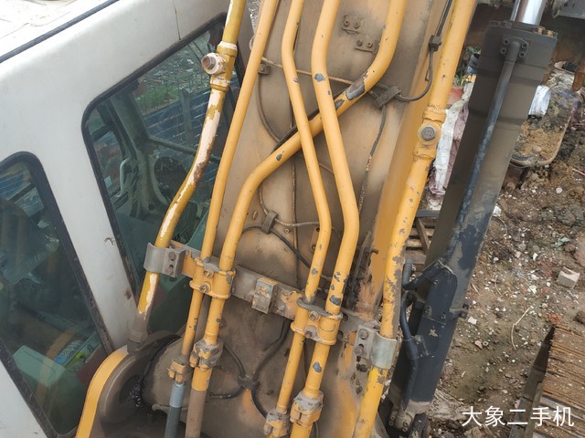 利勃海尔 R934B Litronic 挖掘机