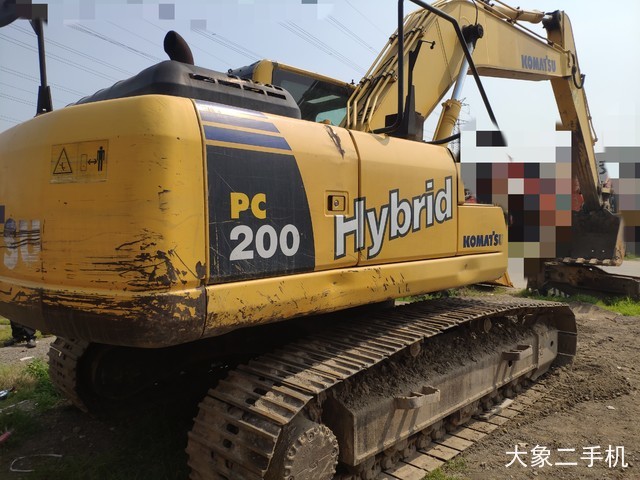 小松 PC200-8 Hybrid(混合动力) 挖掘机