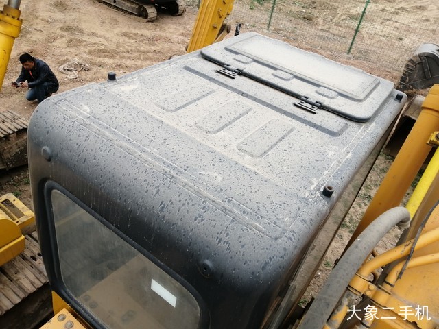 雷沃重工 FR330 挖掘机