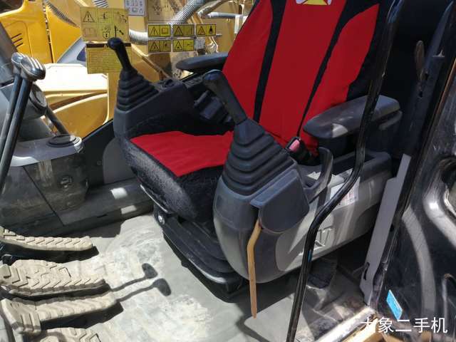卡特彼勒 320DL液压 挖掘机