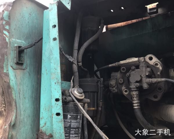 神钢 SK250LC-8 挖掘机