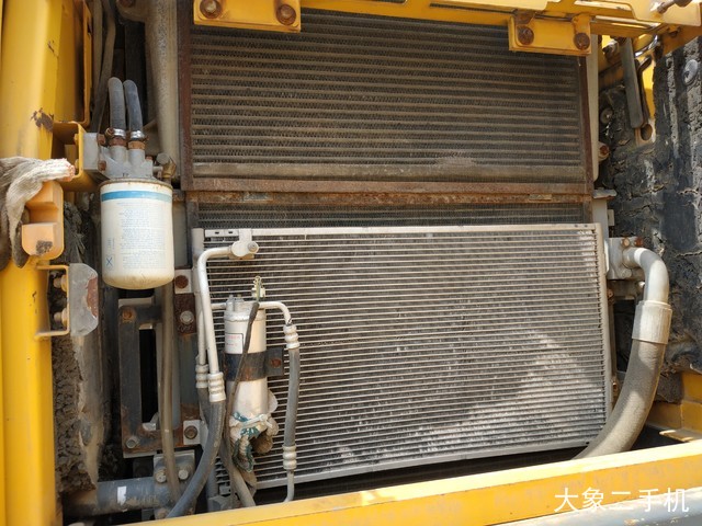 沃尔沃 EC210BLC 挖掘机