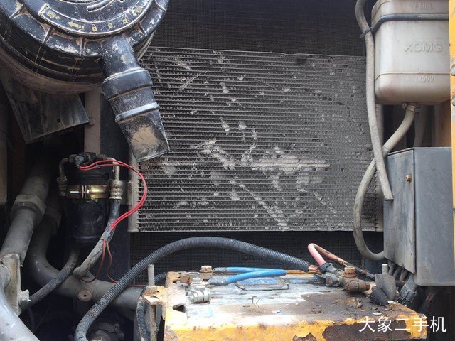 徐工 XE135B 挖掘机